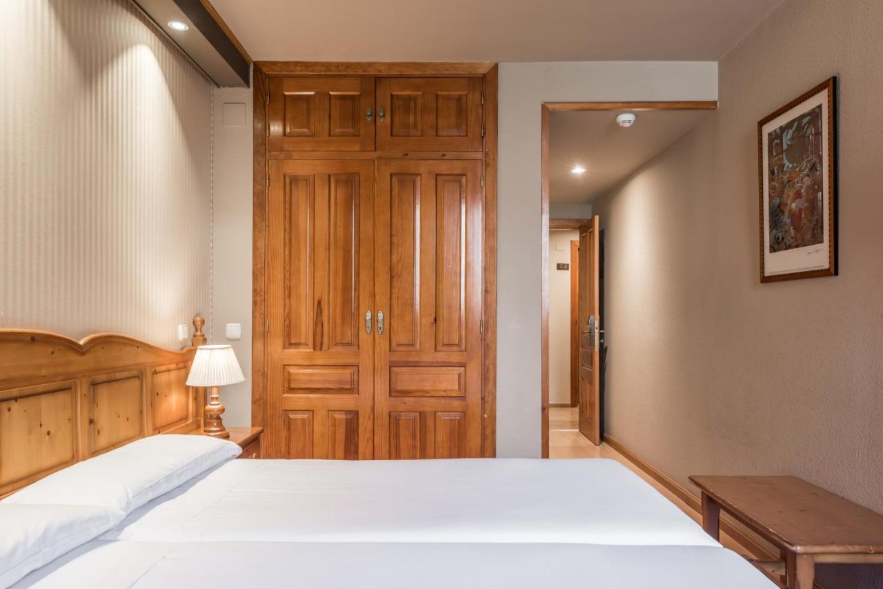 Snoe De Sallent 3 Hotel