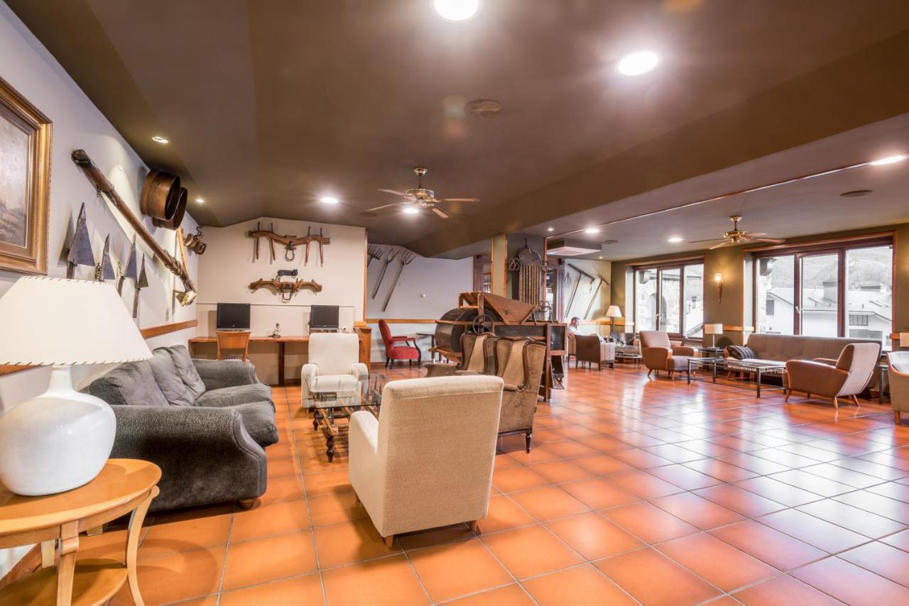 Snoe De Sallent 3 Hotel 3*