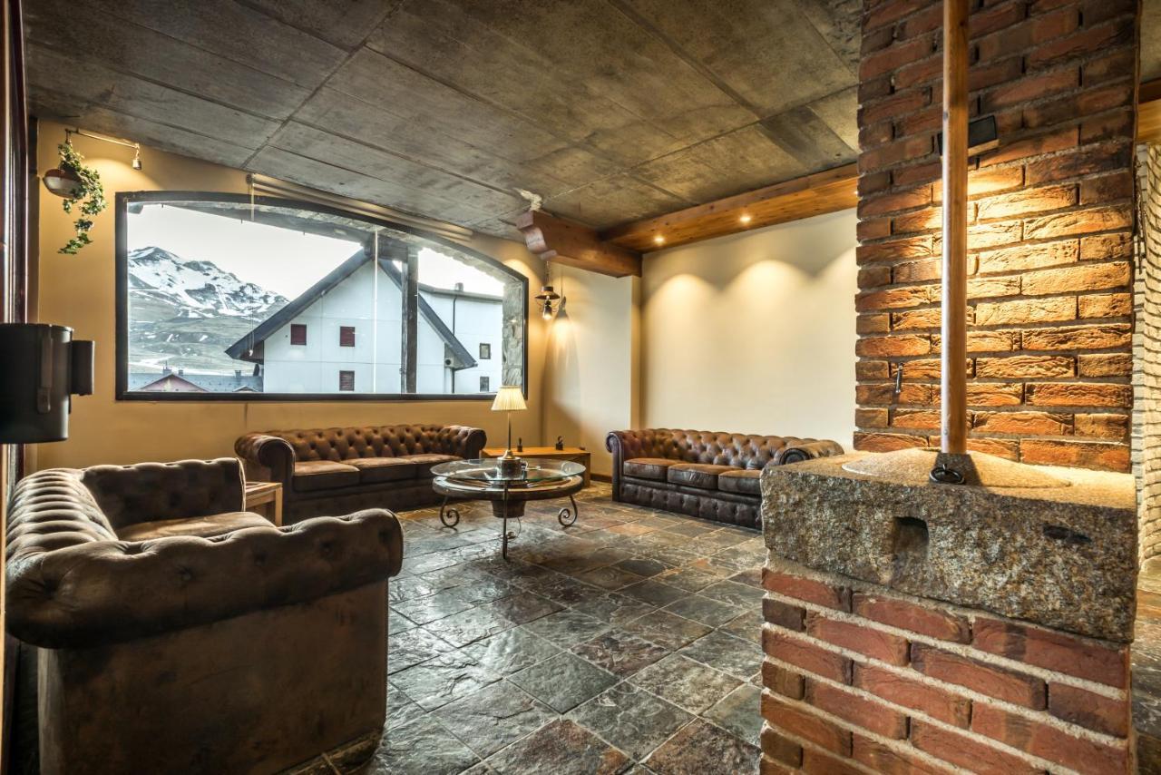 Snoe De Sallent 3 Hotel