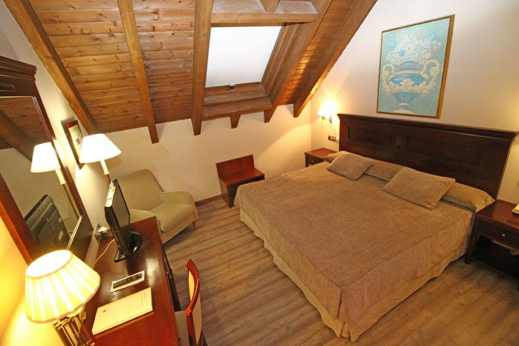 Snoe De Sallent 3 Hotel 3*